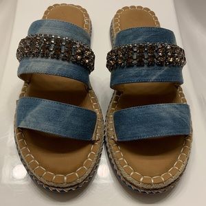 Woman sandals